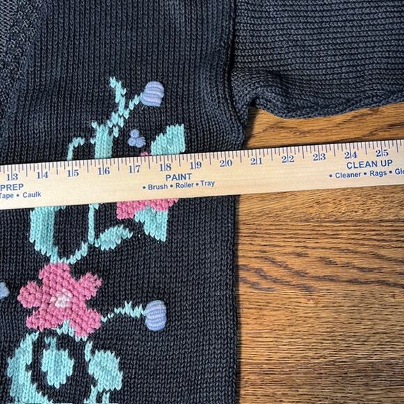 VTG Tilbury Button Cardigan Sweater Womens M Black Floral Cottage Embroidered - Picture 6 of 10